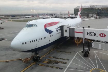 alerta de securitate pe aeroportul din strasbourg mai multi europarlamentari romani blocati la bordul avionului 693ff1a52cdb4