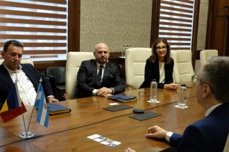 ambasadorul republicii argentina vizita in portul constanta 6932d966dba23