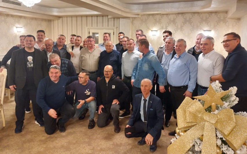 arbitrii de fotbal intalnirea de final de an 2025 a fost un eveniment reusit ca de fiecare data galerie foto 693fd92889051