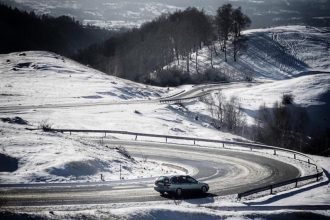 atentie soferi circulatie inchisa pe dn 67c intre novaci si ranca din cauza vantului puternic si a viscolului 69521f5dc28e4