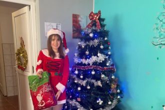 caravana faptelor bune a asociatiei suflete deschise a adus bucurie la scju constanta si la centrul de ingrijiri si asistenta poarta alba foto 694e74b1a7d9c