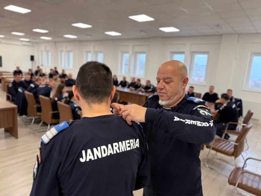 ceremonie de avansare in grad la inspectoratul de jandarmi judetean constanta cu ocazia zilei nationale a romaniei 692eba6c40ee5