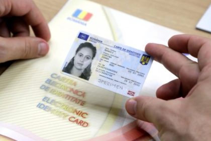 cetatenii care detin carti de identitate digitale au mari probleme in institutii 693aadff09498