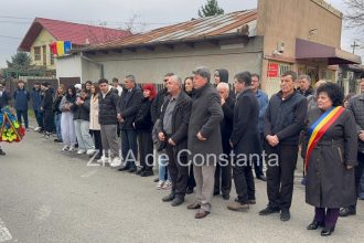 cumpana sarbatoreste ziua nationala a romaniei prin ceremonii si spectacol folcloric 692d81bc89e7d