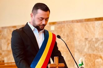 daniel mantea a depus juramantul de primar al comunei lumina 6949283e01cb9