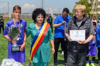 elena frincu maestru emerit al sportului la ceas aniversar 693d59d4a7e2c