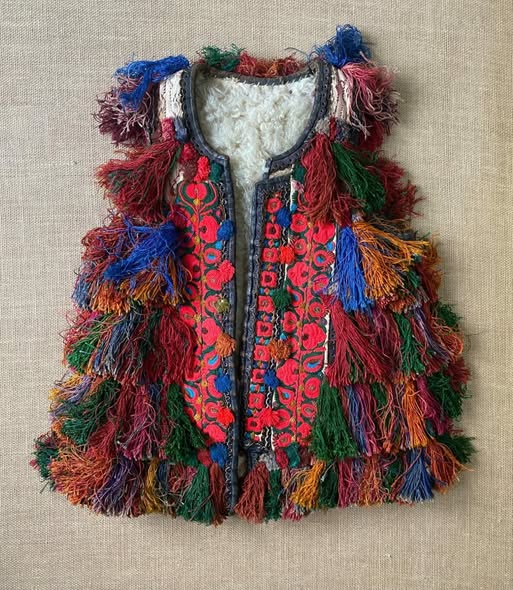 exponatul saptamanii la muzeul de arta populara constanta pieptar cu ciucuri din bistrita nasaud 69492afd0f3db