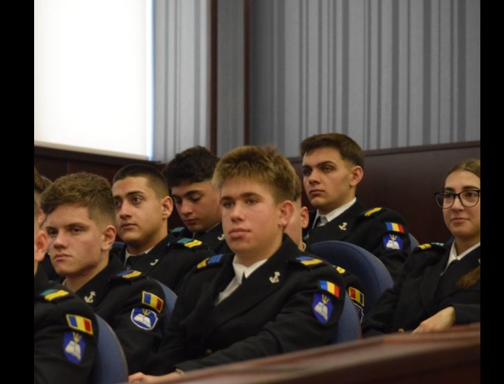 foto colegiul national militar constanta promoveaza non violenta si protectia femeilor 6936bd3c12d8e