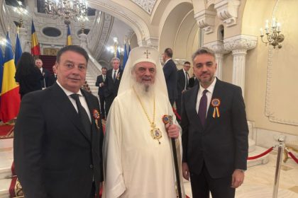 foto florin mitroi mesaj de 1 decembrie de la bucuresti construim impreuna un viitor mai bun pentru tara noastra 692de2c8e38aa