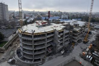 foto florin mitroi presedintele cjc spitalul mama si copilul avanseaza conform graficului de lucrari 69394c14b09b7