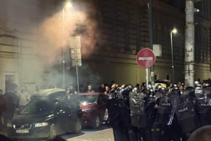 foto proteste violente in sofia zeci de mii de bulgari cer in strada demisia guvernului 692e938bc22e0