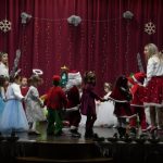 gradinitele din comuna cumpana au dat startul serbarilor de craciun 6939ce5ac49dc