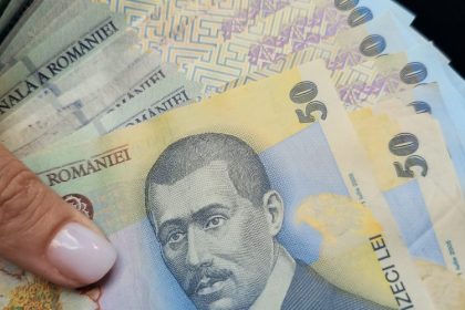 guvernul pregateste o ordonanta pentru inghetarea salariului minim in 2026 6936c53603732