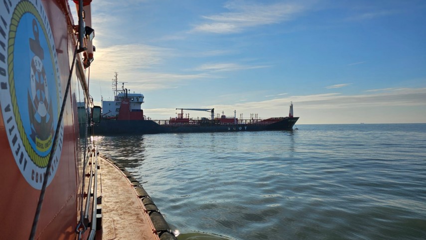 interventie de urgenta pe marea neagra un marinar de la bordul navei mehmet unlu sub pavilion liberia are nevoie de ajutor medical 6932a58f7251b