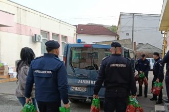 jandarmii din constanta aduc bucurie beneficiarilor unui centru pentru persoane cu dizabilitati 6943fdb8487b3