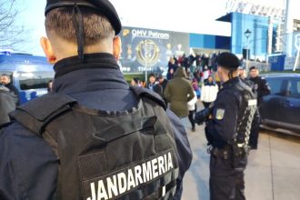jandarmii gjm constanta asigura masurile de ordine si siguranta publica la meciul dintre f c v farul constanta si f c dinamo 1948 bucuresti 69302bc520488
