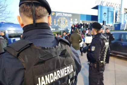 jandarmii gjm constanta asigura masurile de ordine si siguranta publica la meciul dintre f c v farul constanta si f c dinamo 1948 bucuresti 69302bc520488
