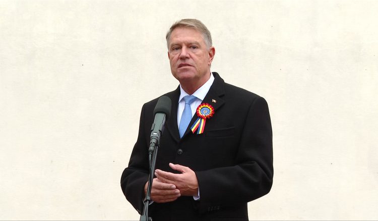 klaus iohannis nu a onorat invitatia de a participa la parada de ziua nationala 692d941454697