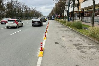 lucrarile de montare a separatorilor de trafic continua pe bulevardul alexandru lapusneanu precizarile primariei constanta 6936b087ccbaf