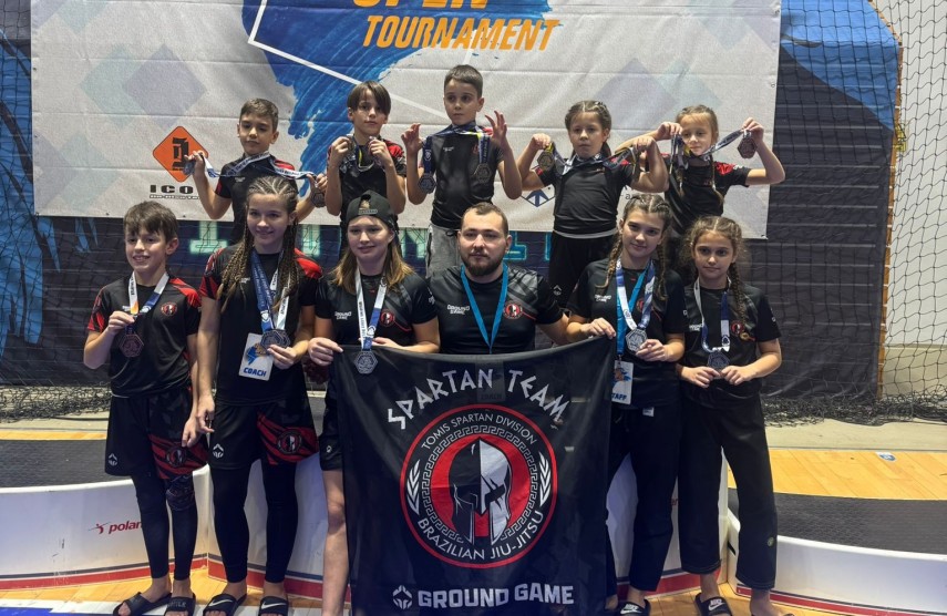 luptatorii de la tomis spartan division constanta pe podium la legio open si grappling industries galerie foto 693bd0bf44e12