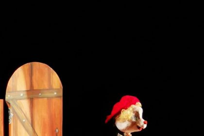 magia povestilor continua in 2026 scufita rosie ii asteapta pe cei mici la teatrul calutul de mare constanta 6946ab46761cb