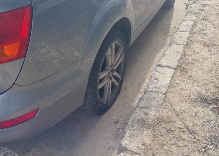 mai multe masini au fost vandalizate noaptea trecuta la targu jiu politia a deschis ancheta si cauta faptasii 693587a376066