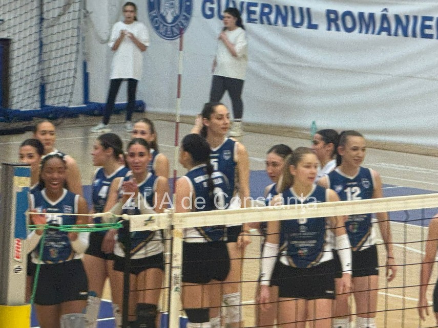meci de volei intre csm constanta si csm lugoj la sala sporturilor din constanta victorie a echipei constantene fotovideo 693db1390c1a9