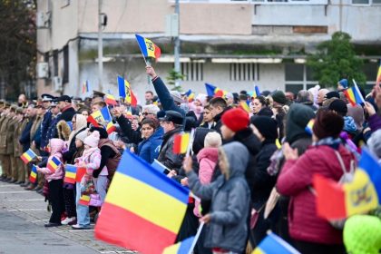 medgidia a sarbatorit ziua nationala a romaniei prin muzica dans si traditie 692d81cfa97a1