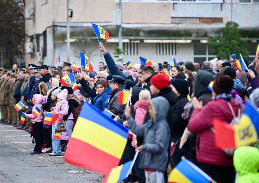 medgidia a sarbatorit ziua nationala a romaniei prin muzica dans si traditie 692d81cfa97a1