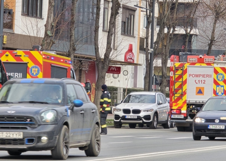 miros de gaze pe o scara de bloc de pe bulevardul alexandru lapusneanu 692daf2017ef0