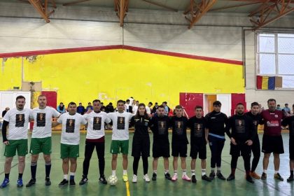 moment de reculegere in memoria lui stere guteanu la cupa de iarna a arbitrilor dobrogeni galerie foto 6947bd4a5bb24