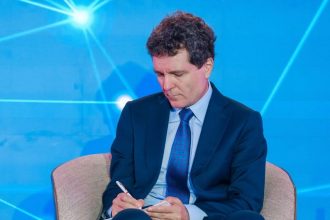 nicusor dan cere solutii rapide si eficientizarea administratiei dupa incidentul de la paltinu 693068ef2f6c2