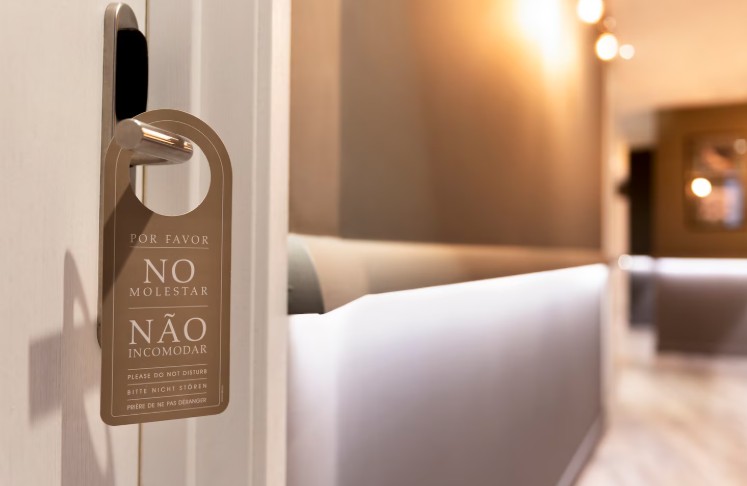 o noua firma in domeniul hotelier pe piata din constanta cine sunt fondatorii 6946a0cfef690