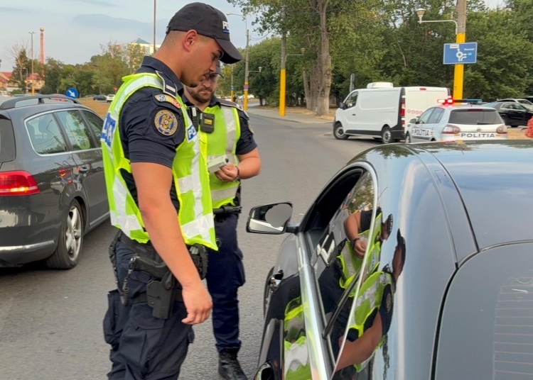 patanii din vara de la tuzla individul care a lovit un politist in timpul incatusarii dupa un scandal in trafic a fost condamnat 694c88e4b594e