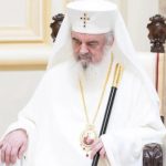 patriarhul daniel sprijina biserica sf proroc ilie din damasc cu vase liturgice dupa atacul terorist din iunie 69343401bd5d9