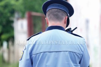 politia romana intensifica actiunile pentru siguranta elevilor in scolile preuniversitare 6934286e87195