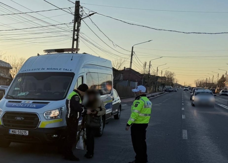politistii constantenii au aplicat peste 150 de sanctiuni pietonilor biciclistilor si celor care merg cu trotinete 6953d0704a81f