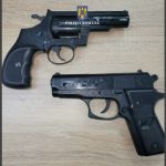 prefectul judetului olt si subprefectul plasati de procurorii militari sub control judiciar intr un dosar in care sunt acuzati de uz de arma fara drept 694bd1d4e2621