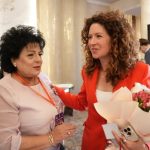 presedinta delegatiei romaniei din cadrul comitetului european al regiunilor o felicita pe mariana gaju edilul de la cumpana si pe cetatenii romani cu prilejul zilei marii uniri 692f043fe7087