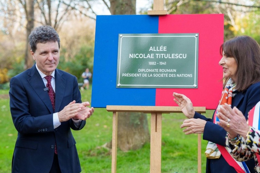 presedintele nicusor dan in vizita oficiala la paris a participat la inaugurarea aleii nicolae titulescu din parcul monceau 69383e7f92fa6
