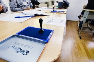 prezenta la vot in comunele lumina si dobromir pana la ora 1300 6935647c5f61b