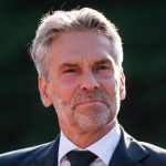 prim ministrul regatului tarilor de jos dick schoof in vizita oficiala la baza aeriana 71 din campia turzii impreuna cu premierul ilie bolojan 6952c80b9b26b