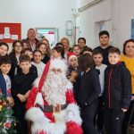 primarul resit taner a oferit si in acest an cadouri de sarbatori copiilor din tuzla 693c03073eb51