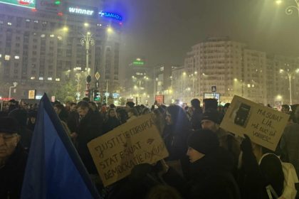 protest in piata victoriei sute de manifestanti cer demiteri la varful justitiei si reforme imediate 693b0ce8d0328