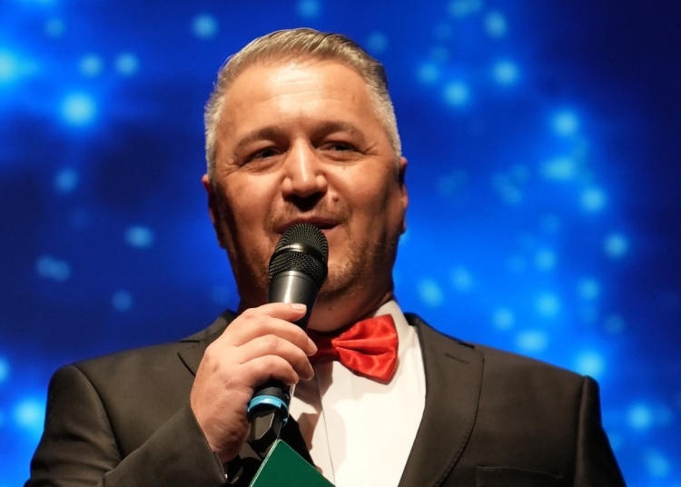 scena redactie si excelenta culturala valentin ispas actorul din spatele unei gale memorabile 694645f47153f