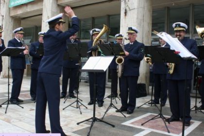 seri muzicale cu fanfara muzica apelor in piata ovidiu din constanta 693039a01e2cc