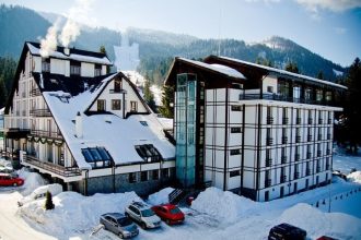 sezonul de schi se deschide in poiana brasov partiile din masivul postavaru pregatite pentru primele coborari 69553dfcb4669