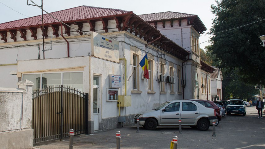 situatia unui imobil din portul constanta aflat in administrarea isu dobrogea pe ordinea de zi a sedintei de guvern document 6939b819a1679