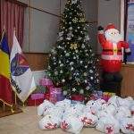 solidaritate in prag de sarbatori 25 de persoane vulnerabile sprijinite la cumpana de crucea rosie 6937f7547e2f5