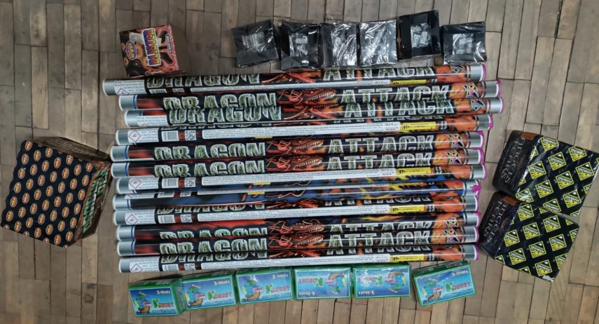 sute de articole pirotehnice interzise la vanzare confiscate de jandarmi la constanta si medgidia 6954f71a62f41